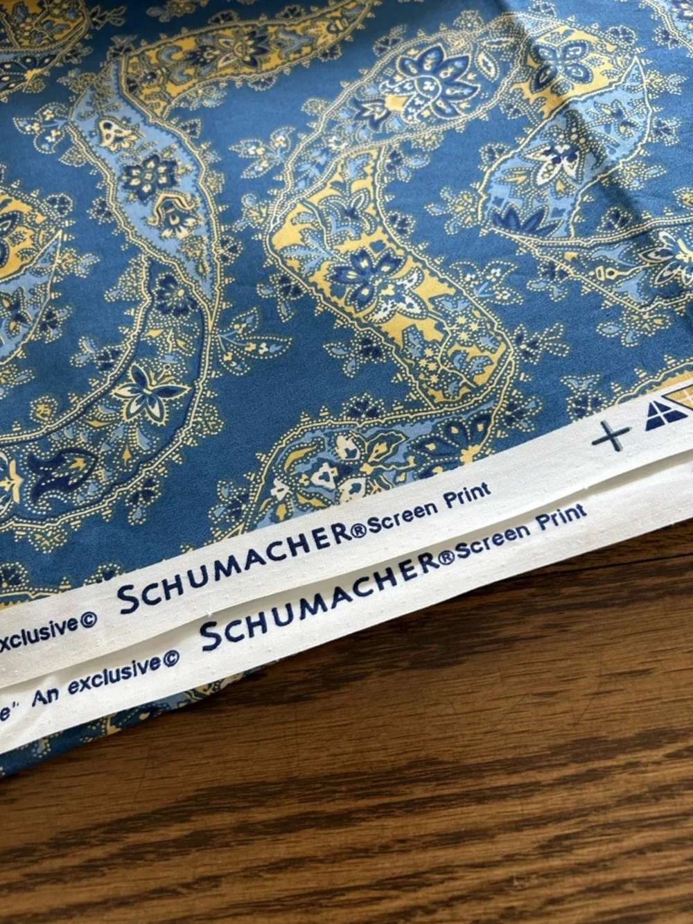 Schumacher Designer Fabric. 2.9” yds - Picture 12 of 13